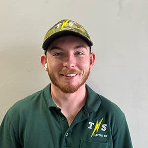 Logan Turnbach headshot